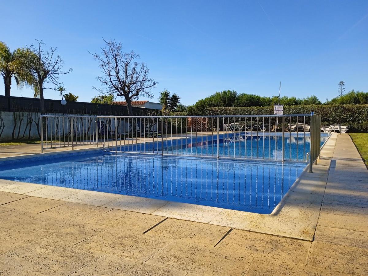 Do Vale T2 Com Piscina Albufeira